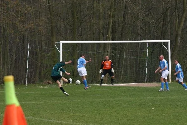 Punktspiel in Isserstedt am 06.04.2007