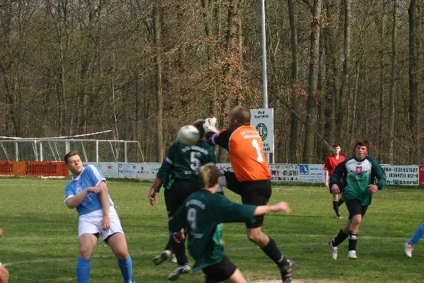 Punktspiel in Isserstedt am 06.04.2007